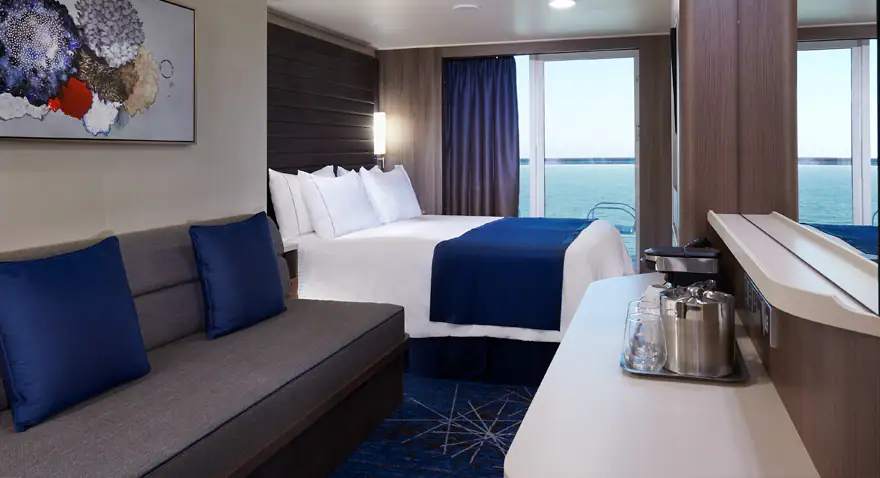 Club Balcony Suite
